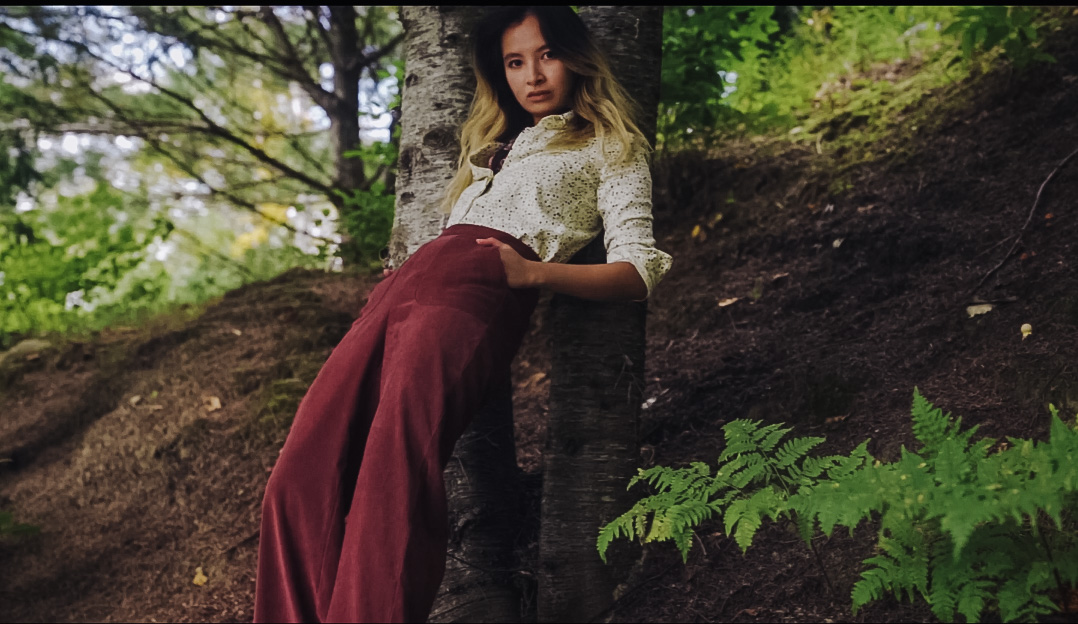 Outfit from Meemoza - photo by @artsyvisuals